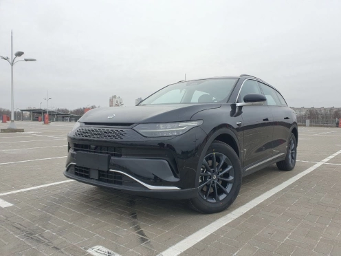 Leapmotor C11