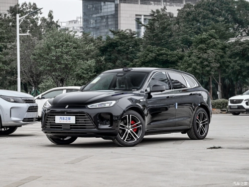 Aito M5