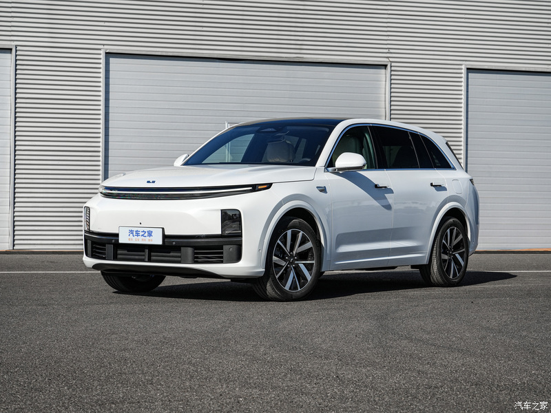автомобиль Li L7